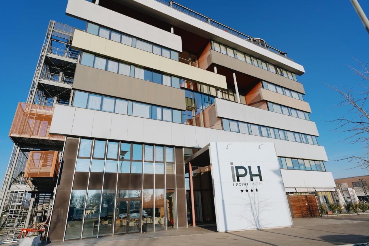 New Ipoint Hotel San Giovanni in Persiceto Luaran gambar