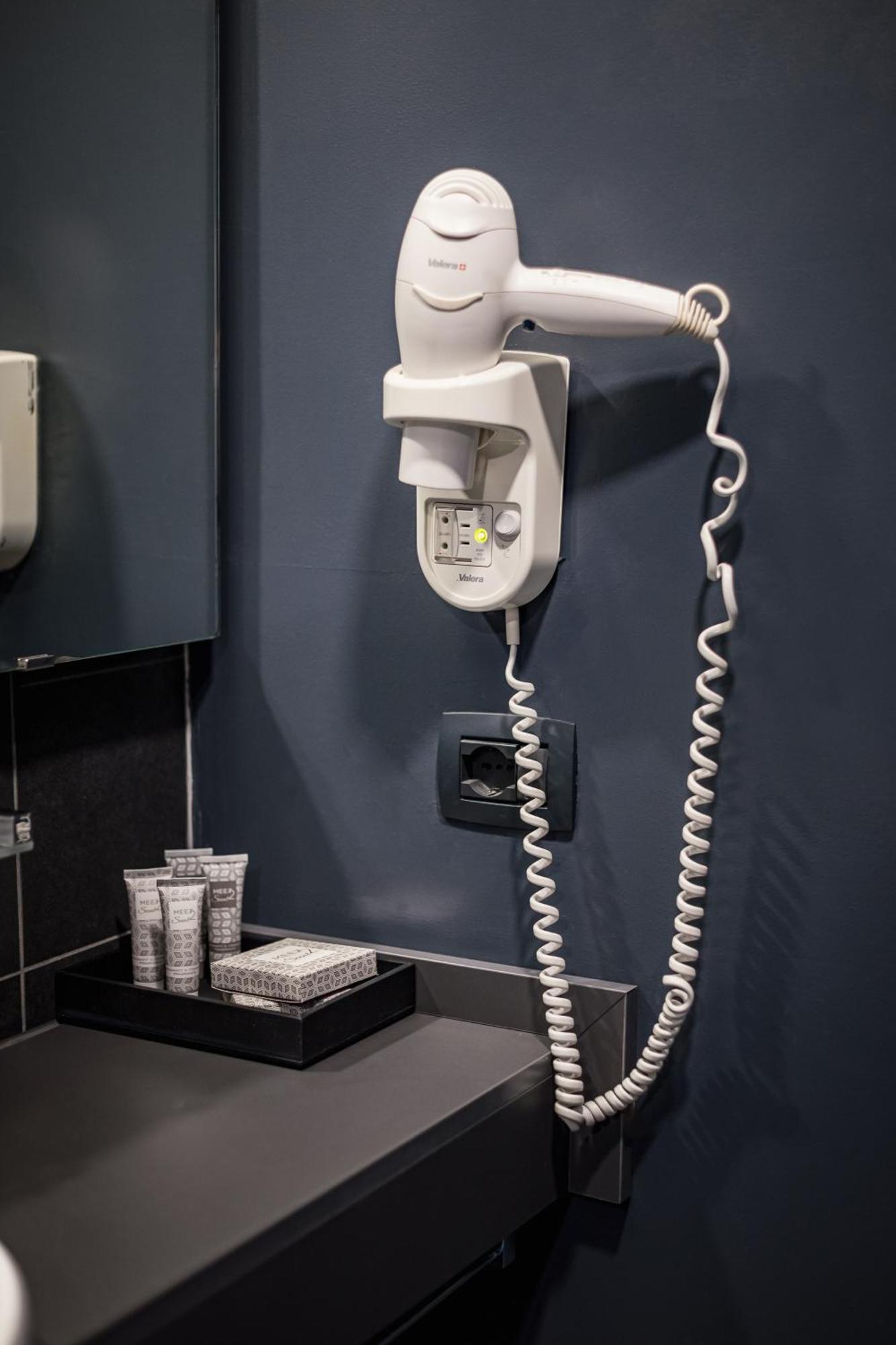 New Ipoint Hotel San Giovanni in Persiceto Luaran gambar