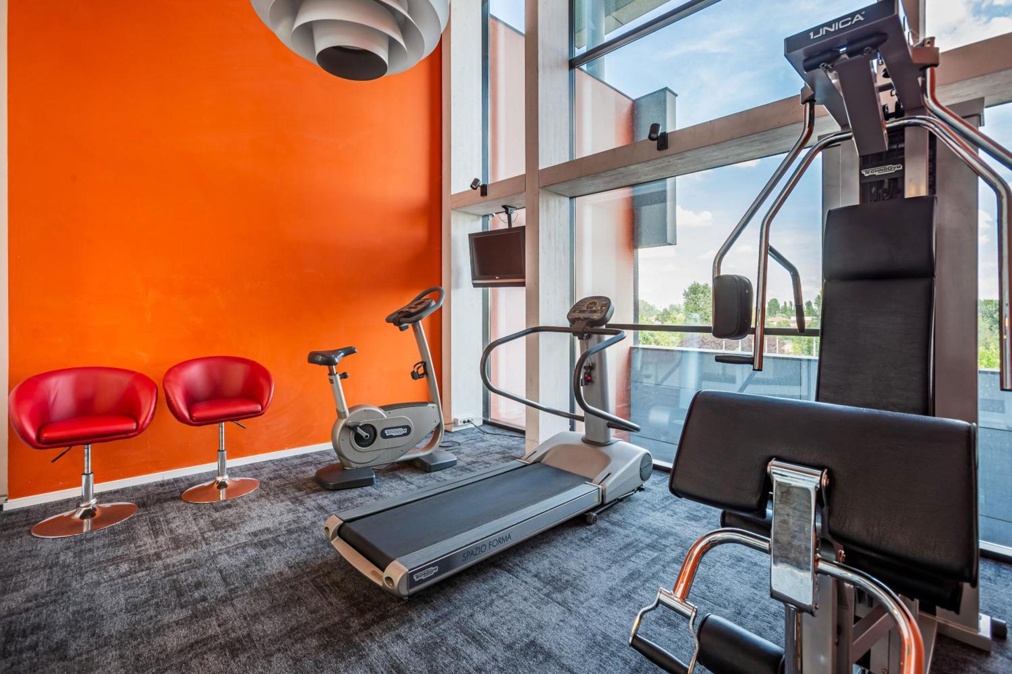 New Ipoint Hotel San Giovanni in Persiceto Luaran gambar