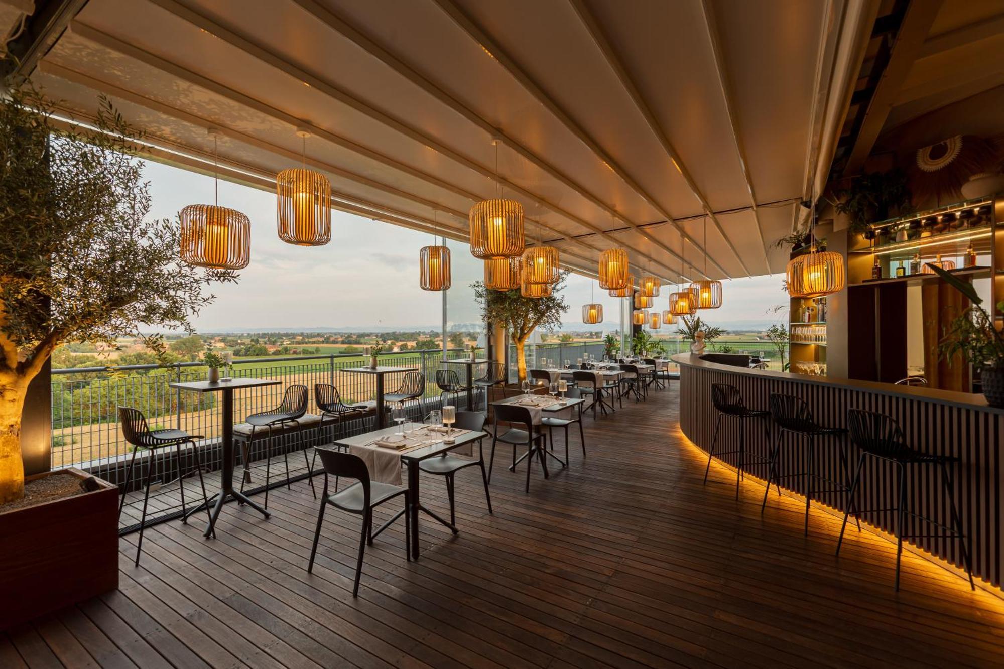 New Ipoint Hotel San Giovanni in Persiceto Luaran gambar