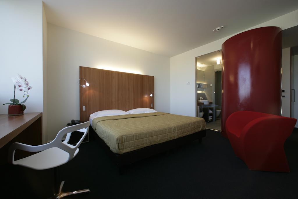 New Ipoint Hotel San Giovanni in Persiceto Luaran gambar